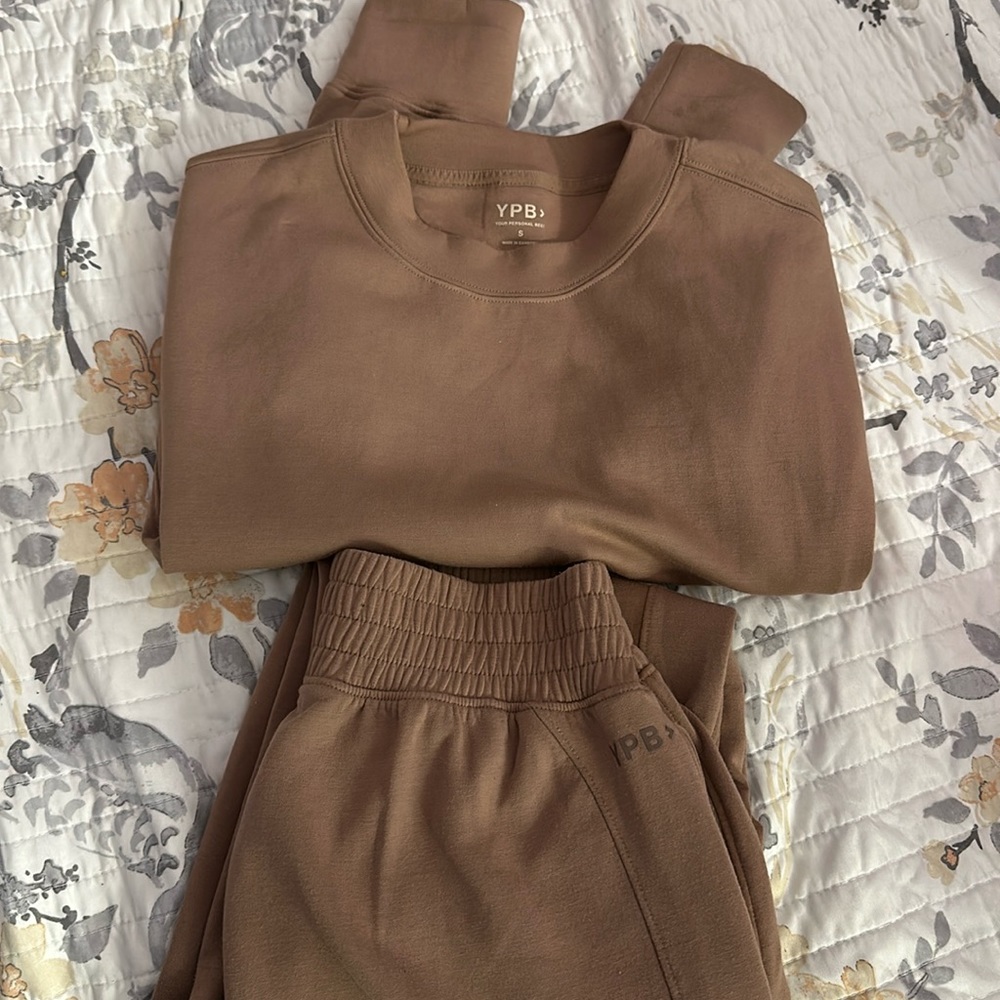 It’s a set YPB Abercrombie  I used a few times